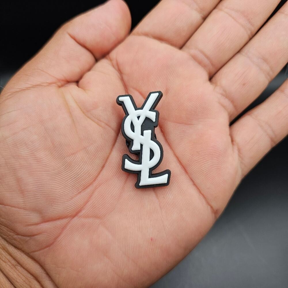 (5/$15) YSL Croc Charm - Picture 2 of 3